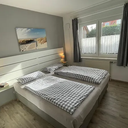 Sonnige Mit Grossem Garten By Interhome Apartmán *